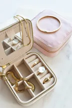 Boîte à bijoux