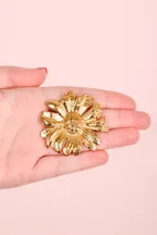 Broche Dolorès