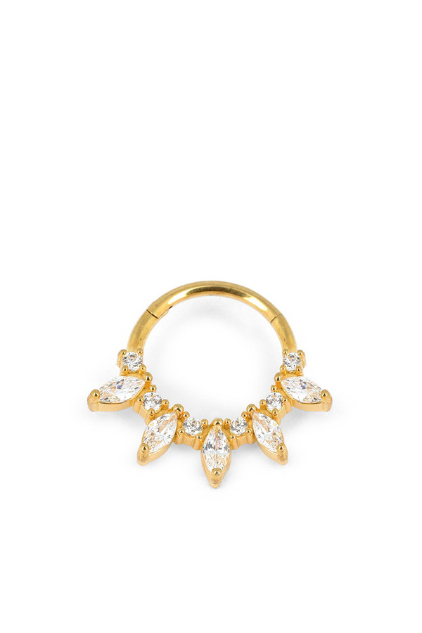 Piercing Armina
